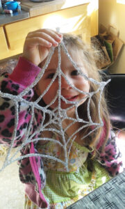 Glitter And Glue Spiderweb Kids Craft For Halloween Woo Jr Kids